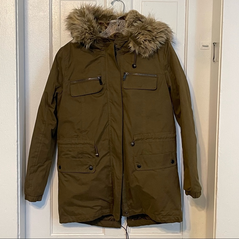 FOREVER 21 Faux Fur Lined Removable Hood Brown Winter Coat Women’s size Small